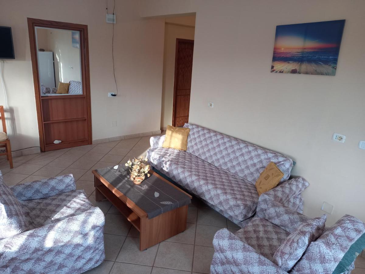 Jonny Guesthouse Ksamil Dış mekan fotoğraf