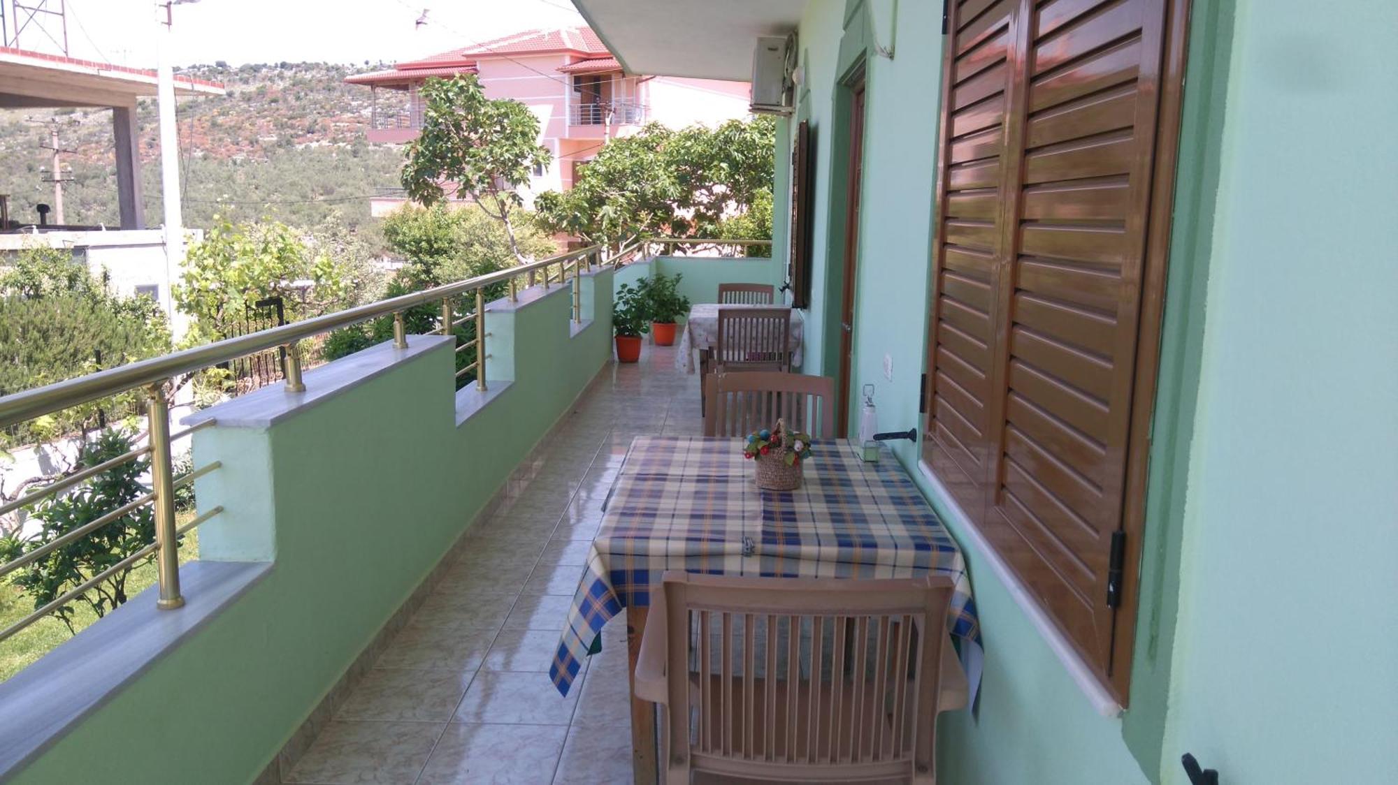 Jonny Guesthouse Ksamil Dış mekan fotoğraf