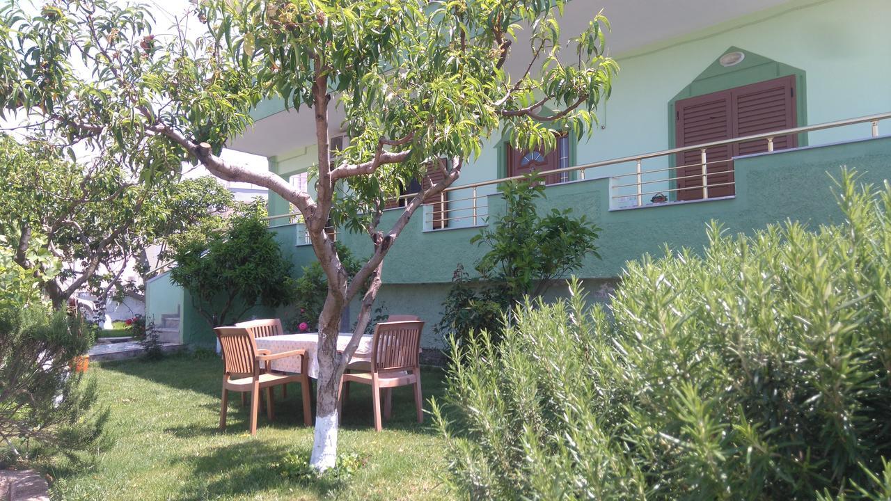Jonny Guesthouse Ksamil Dış mekan fotoğraf