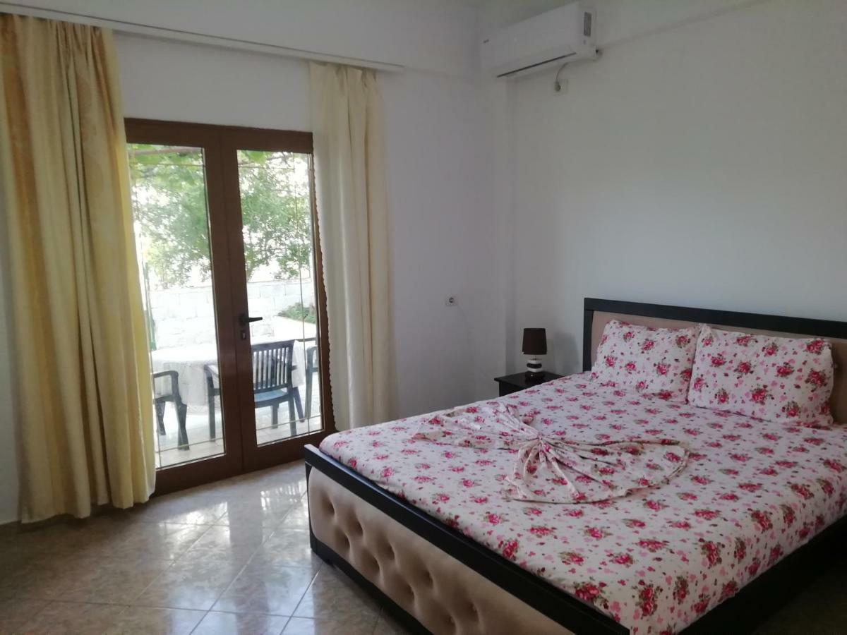Jonny Guesthouse Ksamil Dış mekan fotoğraf