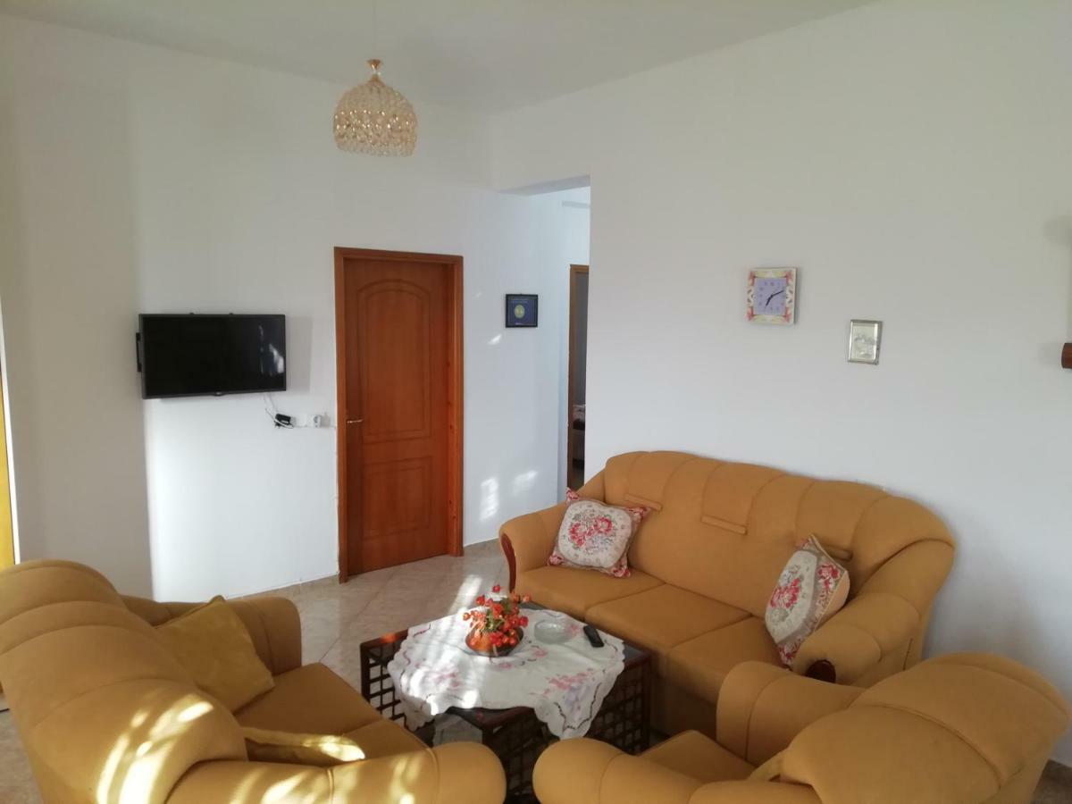 Jonny Guesthouse Ksamil Dış mekan fotoğraf