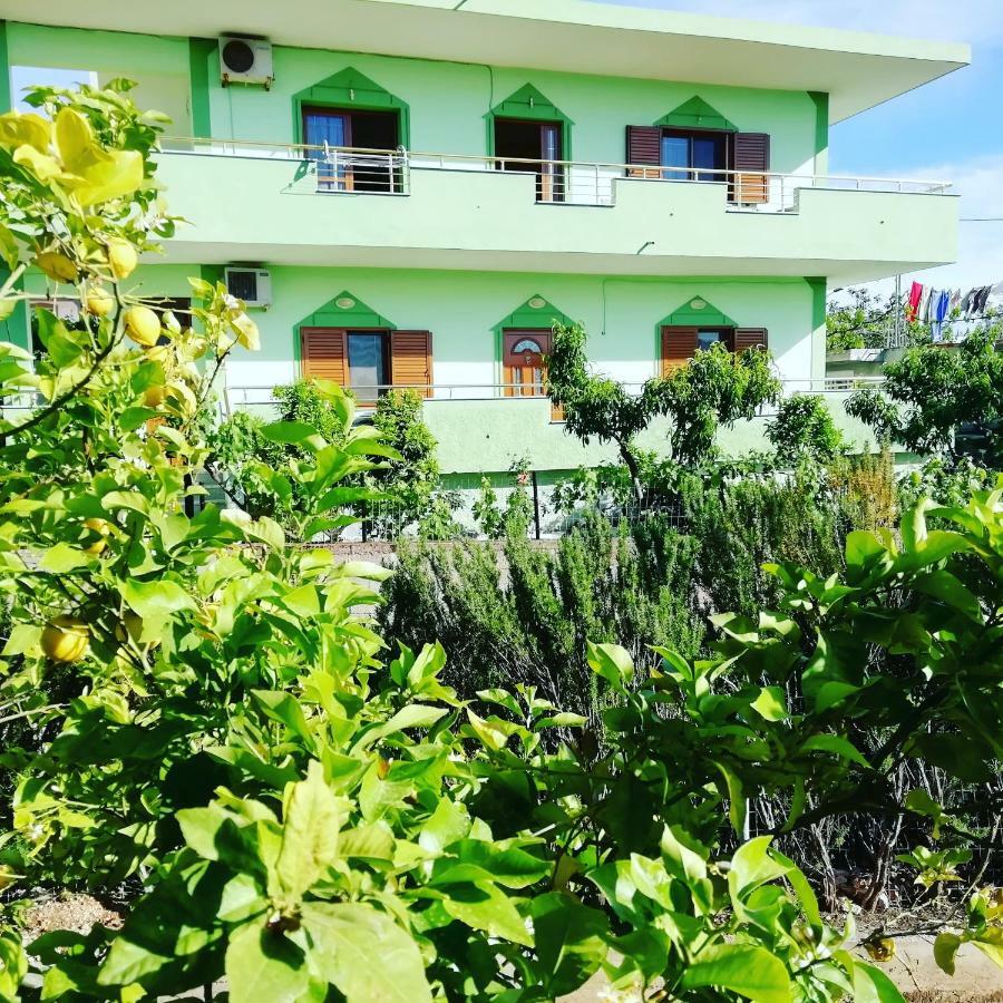 Jonny Guesthouse Ksamil Dış mekan fotoğraf