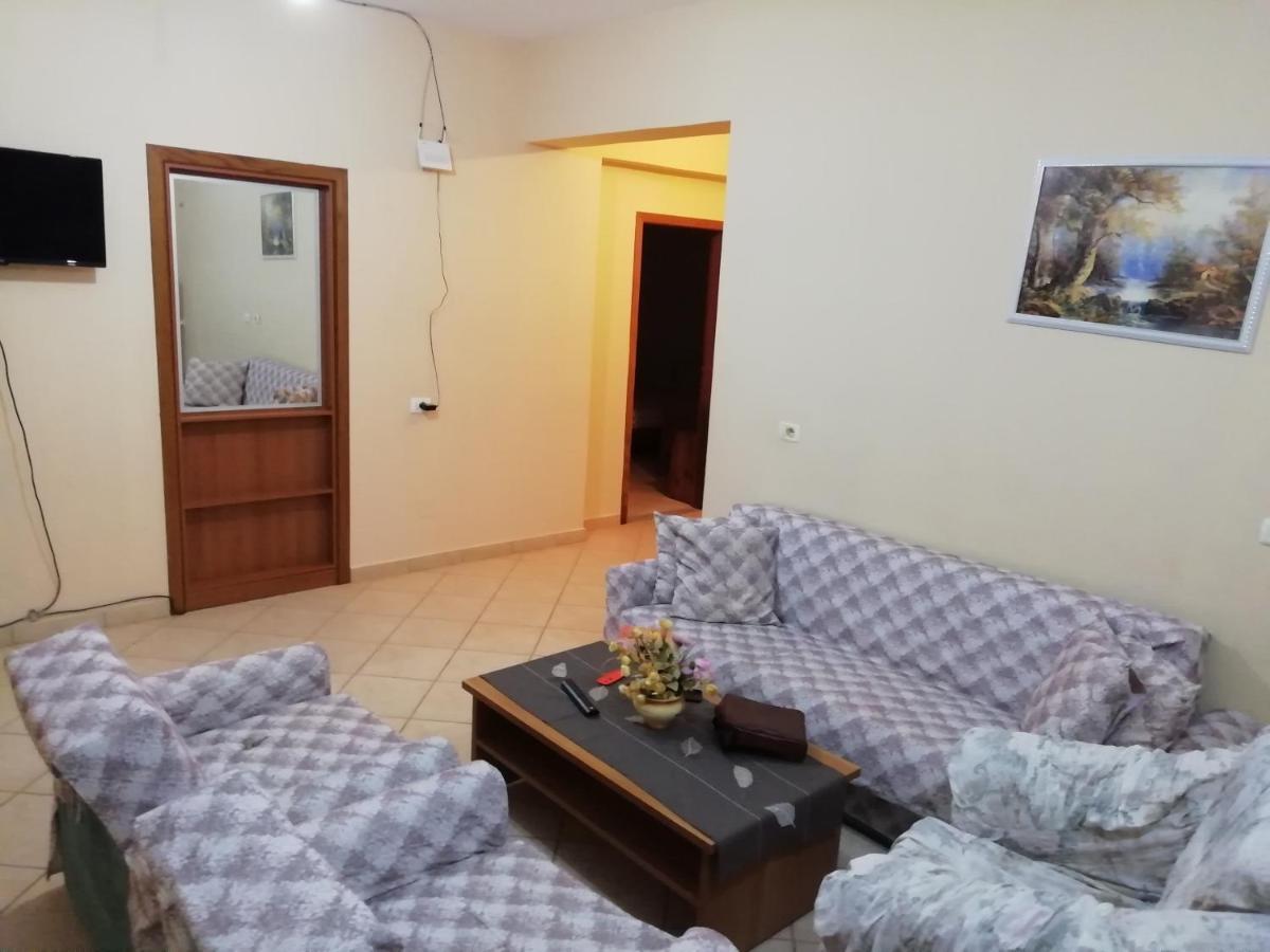 Jonny Guesthouse Ksamil Dış mekan fotoğraf