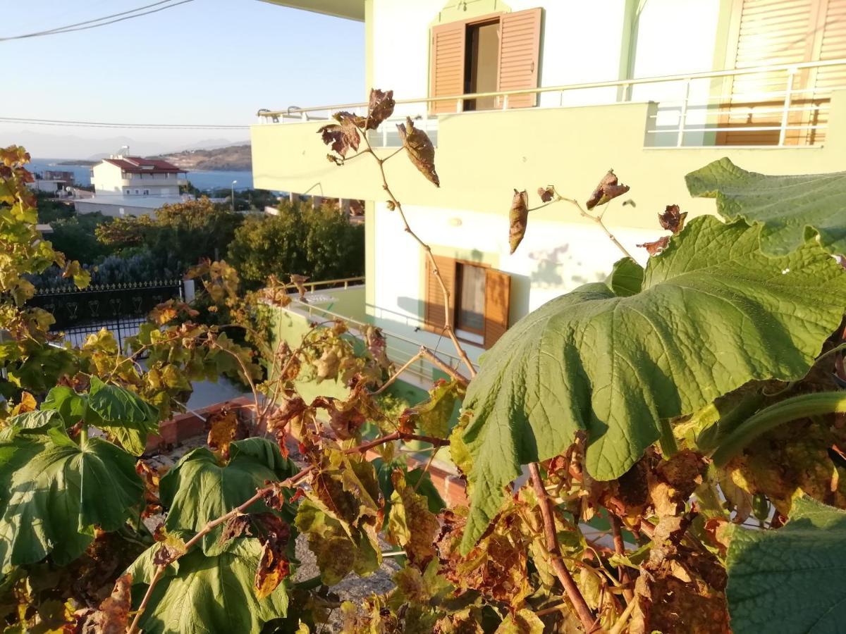 Jonny Guesthouse Ksamil Dış mekan fotoğraf